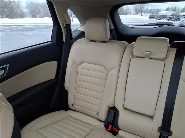 2024 Ford Edge SEL:6400