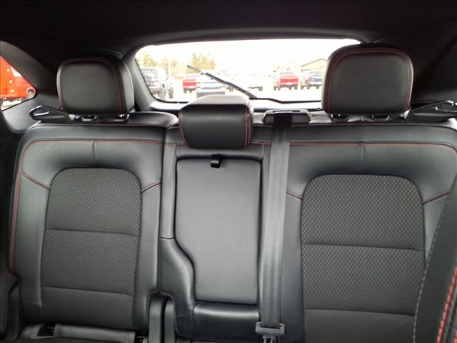 2024 Ford Escape ST-Line:6439