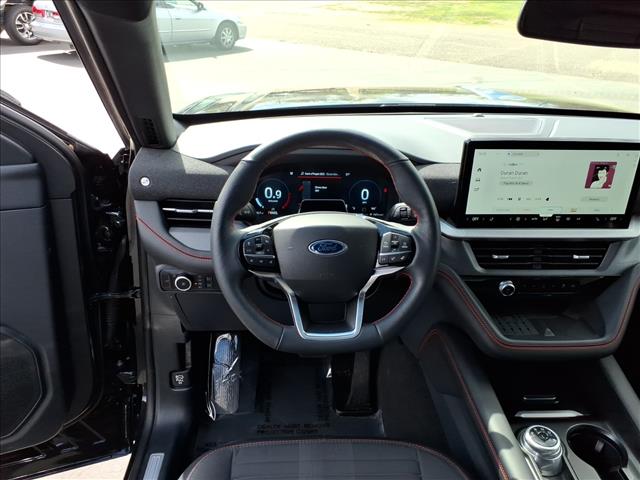 2025 Ford Explorer ST-Line:6456