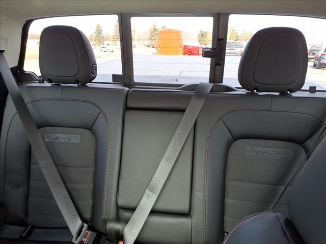 2019 GMC Canyon All Terrain:6382B