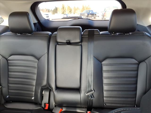 2024 Ford Edge SEL:6420