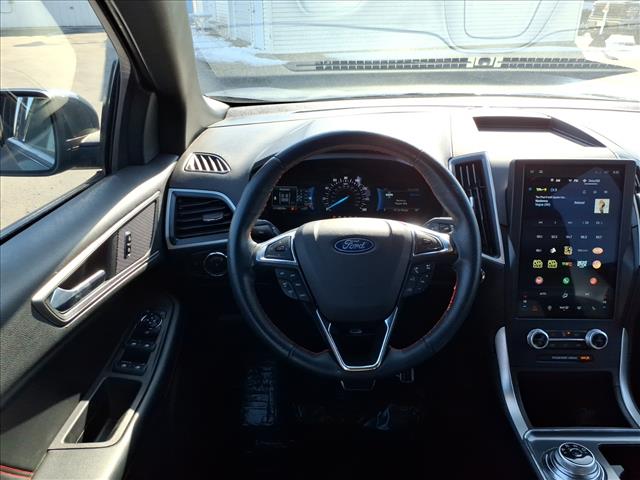 2023 Ford Edge ST-Line:6429