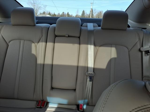 2019 LINCOLN MKZ Hybrid Reserve II:6404A