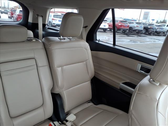 2023 Ford Explorer XLT:6430