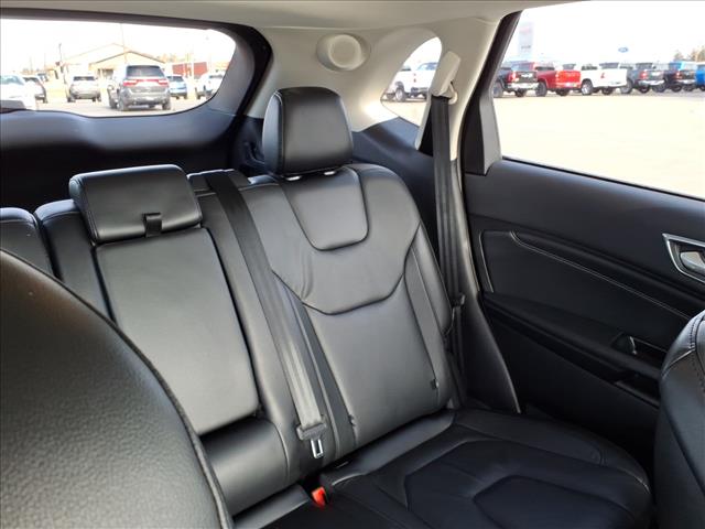 2016 Ford Edge Titanium:6425