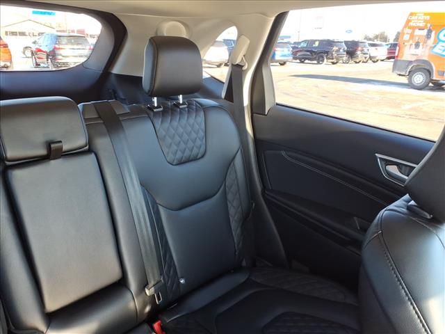 2024 Ford Edge Titanium:6410