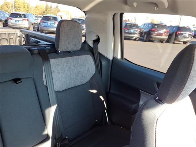 2023 Ford Maverick XL:6381