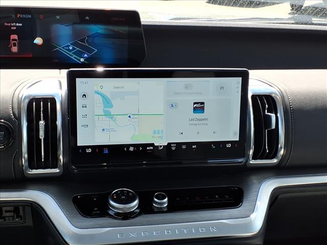 2025 Ford Expedition MAX Platinum:6465