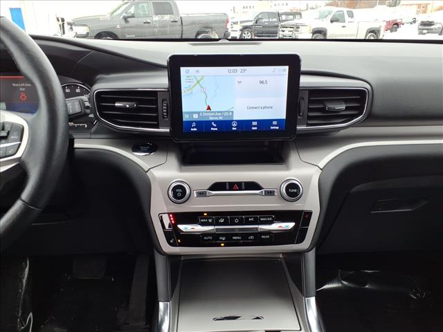 2023 Ford Explorer XLT:6396