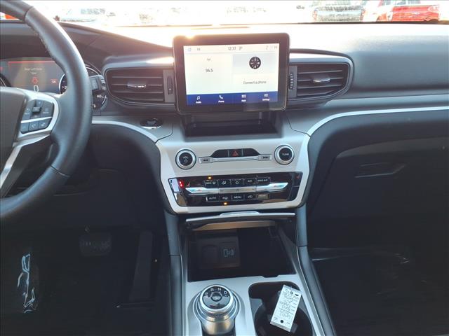 2022 Ford Explorer XLT:6411