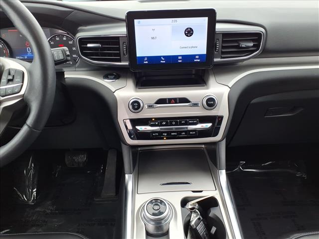 2023 Ford Explorer XLT:6399