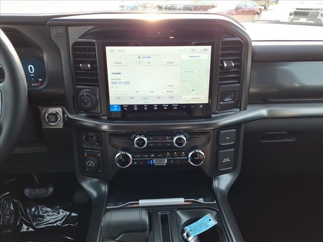 2025 Ford F-150 Lariat photo 14