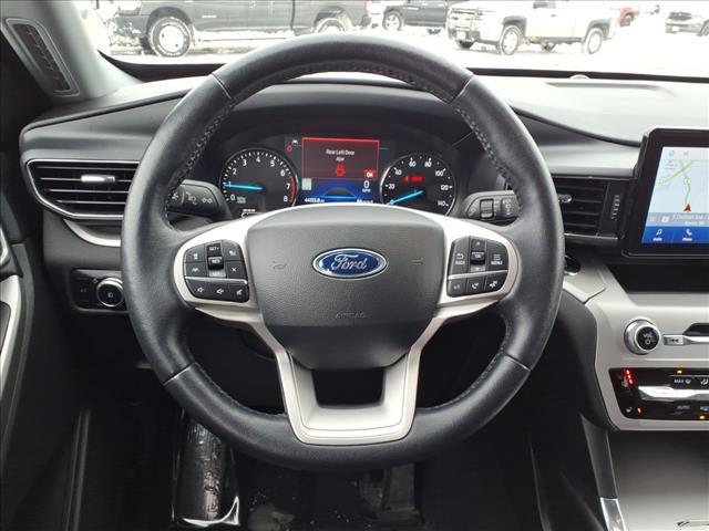 2023 Ford Explorer XLT:6396