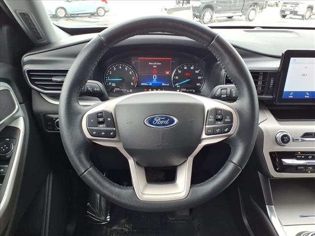 2023 Ford Explorer XLT:6399