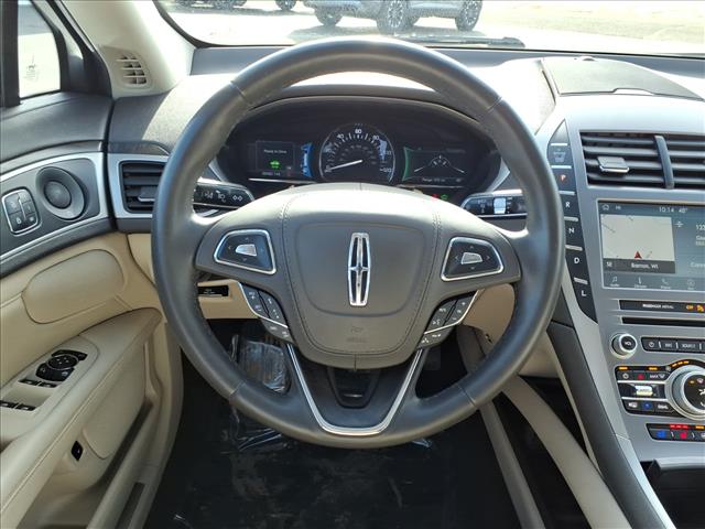 2019 LINCOLN MKZ Hybrid Reserve II:6404A