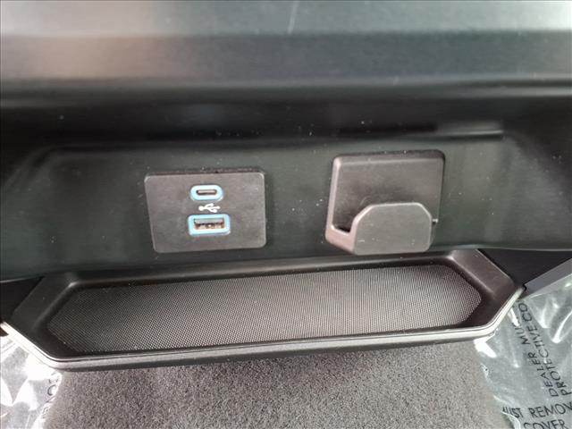 2023 Ford F-150 XLT:6379