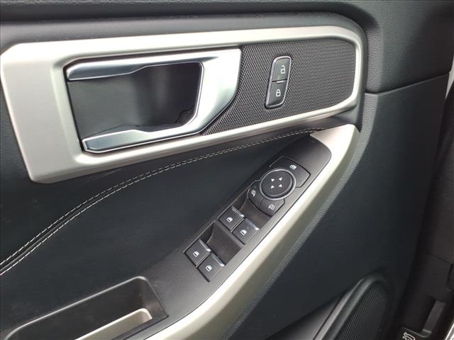 2021 Ford Explorer XLT:6433