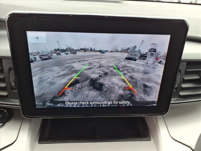 2023 Ford Explorer XLT:6398