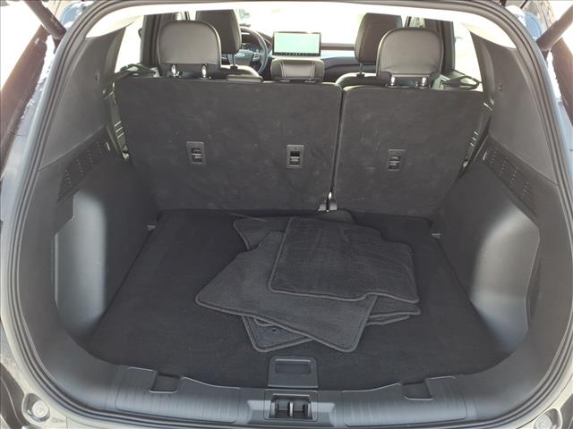 2025 Ford Escape Platinum:6406