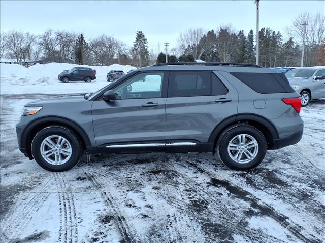 2023 Ford Explorer XLT:6396