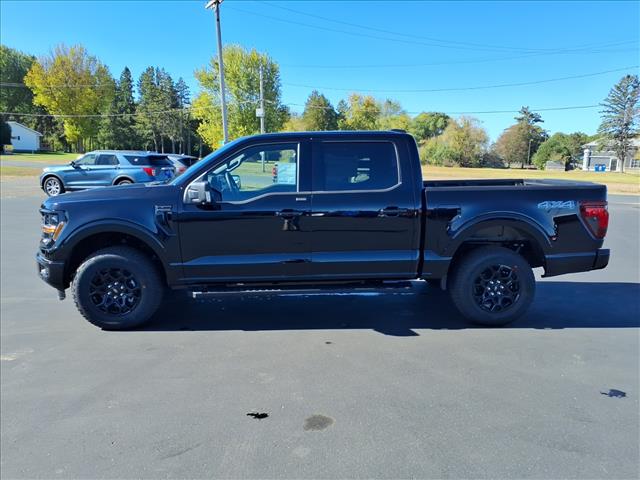 2025 Ford F-150 XLT photo 2