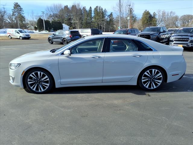 2019 LINCOLN MKZ Hybrid Reserve II:6404A