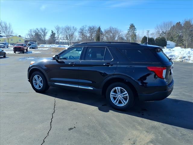 2022 Ford Explorer XLT:6438