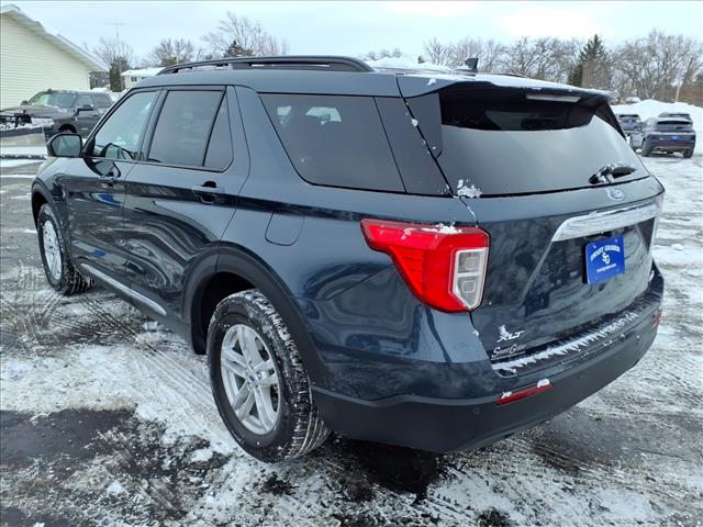 2023 Ford Explorer XLT:6398