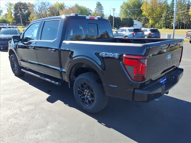 2025 Ford F-150 XLT photo 3