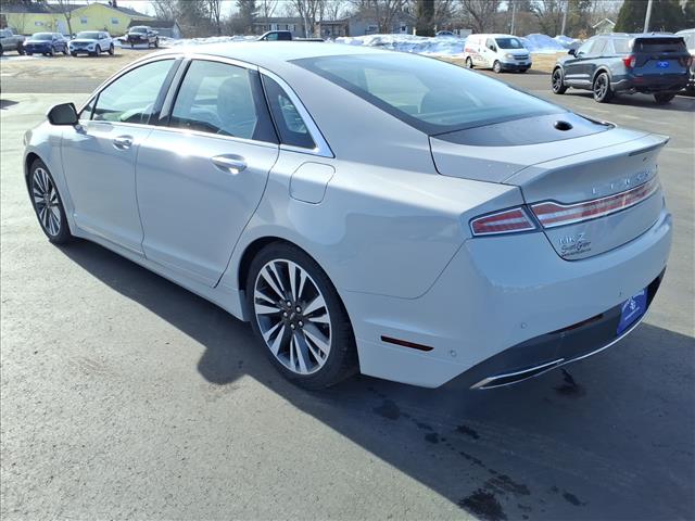 2019 LINCOLN MKZ Hybrid Reserve II:6404A