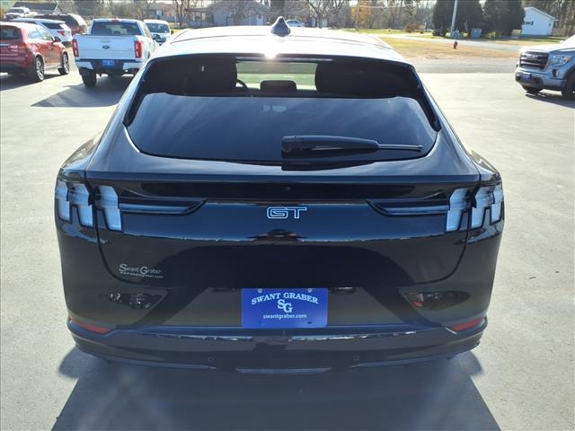 2025 Ford Mustang Mach-E GT photo 4