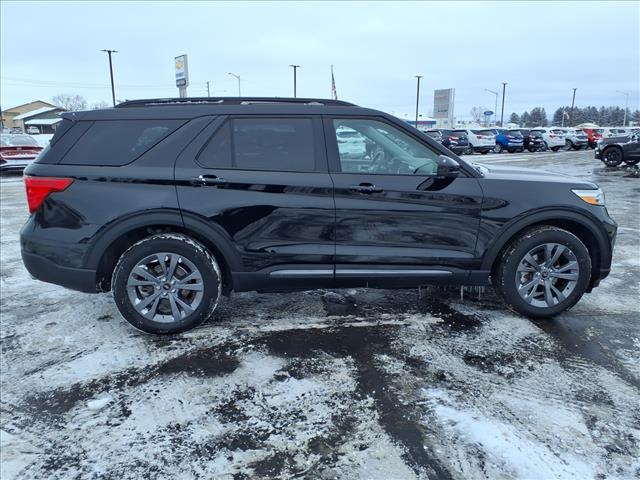 2023 Ford Explorer XLT:6399