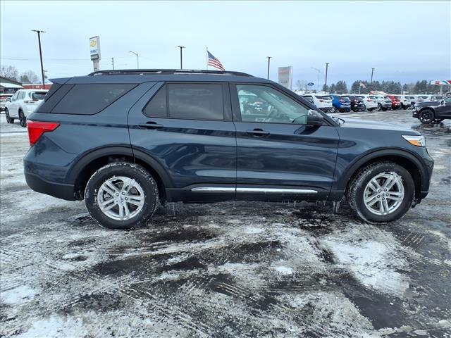 2023 Ford Explorer XLT:6398