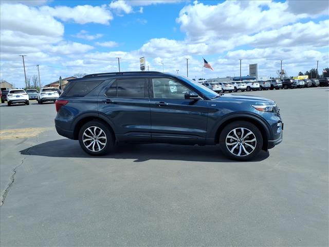 2023 Ford Explorer ST-Line:6463