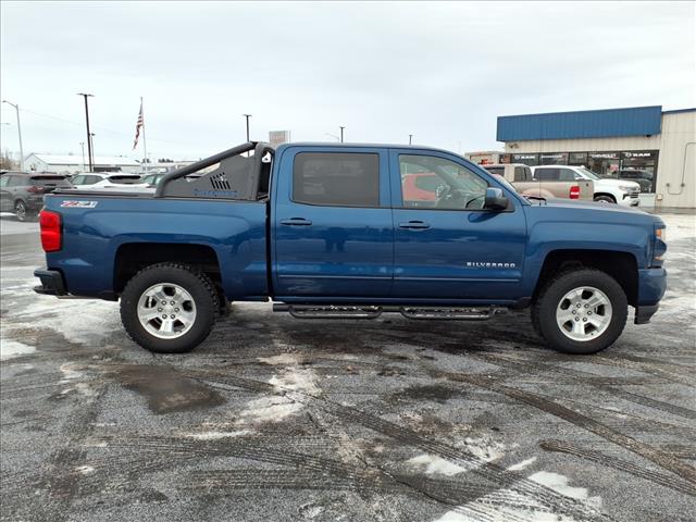 2017 Chevrolet Silverado 1500 LT:6332B