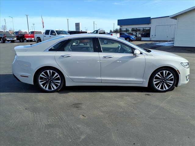 2019 LINCOLN MKZ Hybrid Reserve II:6404A