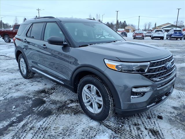 2023 Ford Explorer XLT:6396