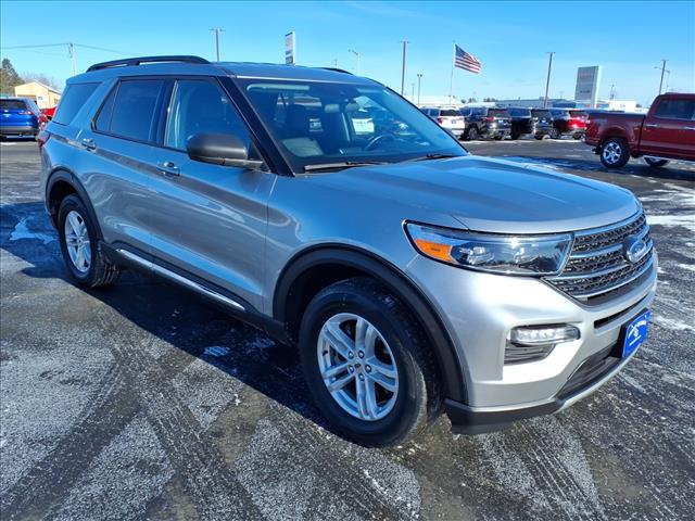 2024 Ford Explorer XLT:6415