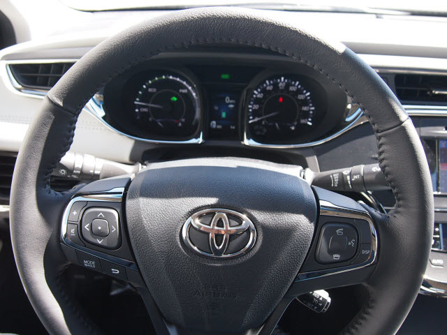 2013 Toyota Avalon Hybrid XLE Touring