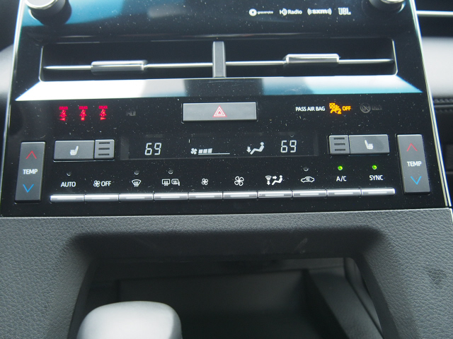 2020 Toyota Avalon XSE