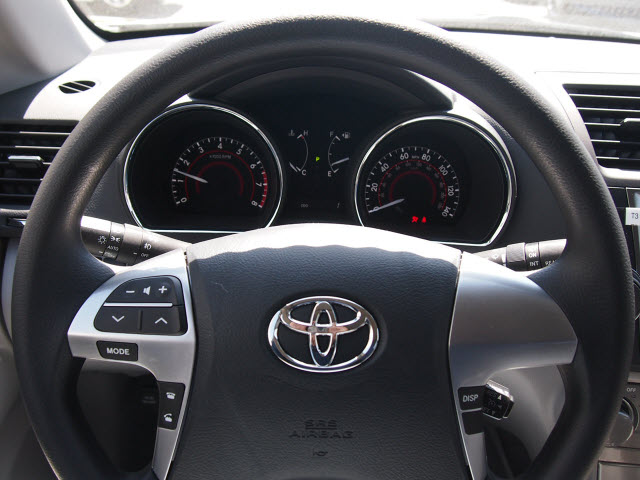 2013 Toyota Highlander Plus