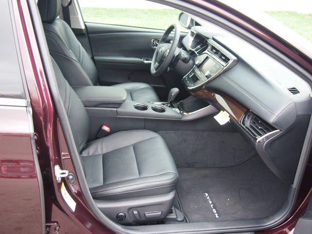 2013 Toyota Avalon Limited