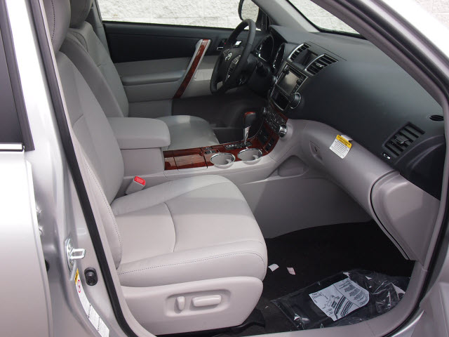 2013 Toyota Highlander Limited
