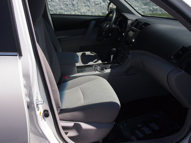 2013 Toyota Highlander Plus