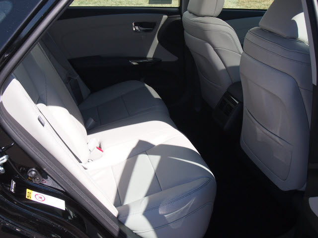 2013 Toyota Avalon Hybrid XLE Touring
