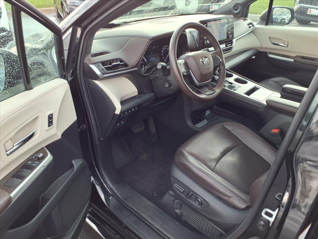 2021 Toyota Sienna PLATINUM