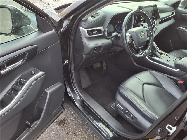 2021 Toyota Highlander Hybrid HYBRID XLE