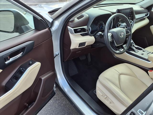 2021 Toyota Highlander Hybrid HYBRID XLE