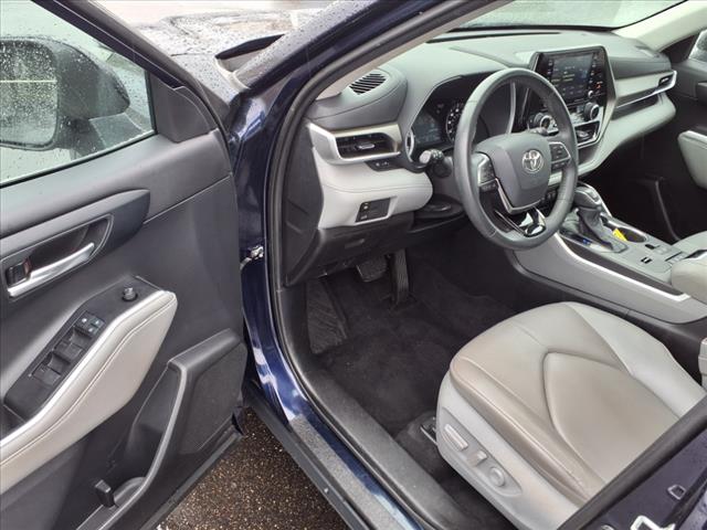 2021 Toyota Highlander Hybrid HYBRID XLE