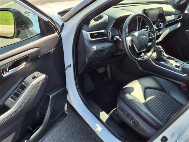 2022 Toyota Highlander XSE